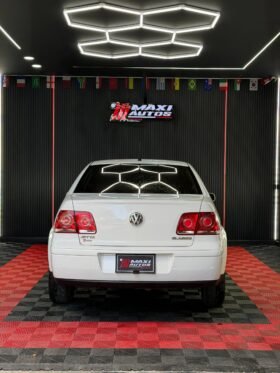 VOLKSWAGEN JETTA CLASSIC EUROPA MT 2.0