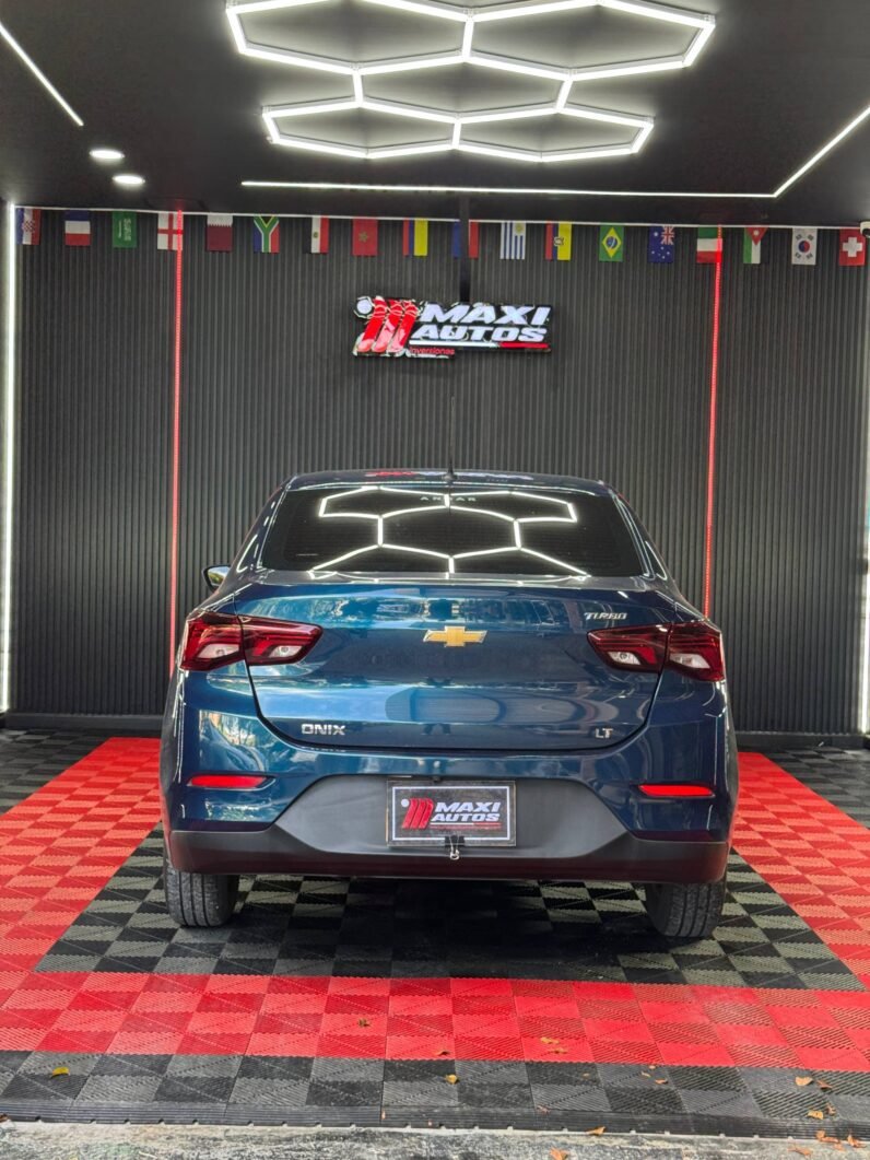 
								CHEVROLET ONIX LT TURBO 1.0 SEDAN AT full									