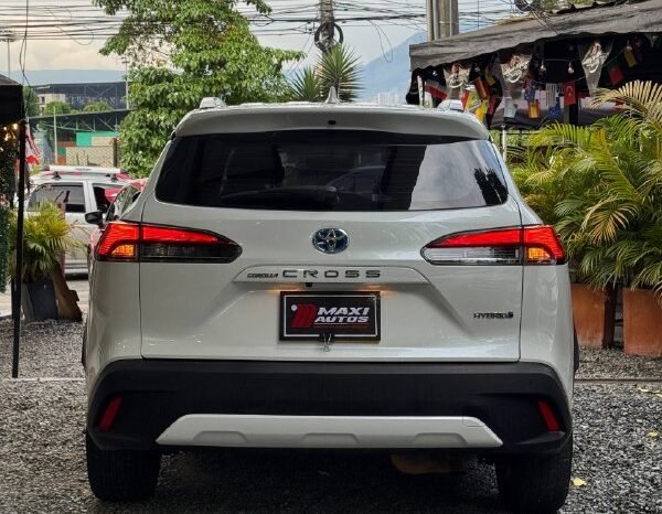 
								TOYOTA COROLLA CROSS XEI HYBRID 1.8 AT full									