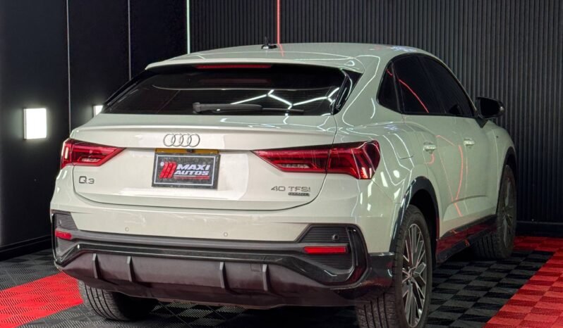 
								AUDI Q3 SPORTBACK AT 4X4 full									