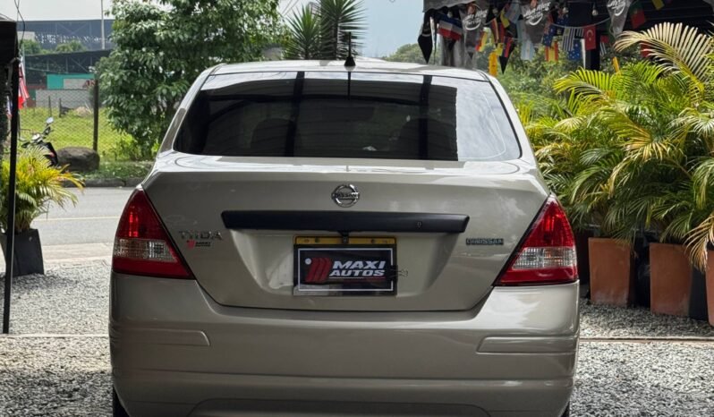 
								NISSAN TIIDA SEDAN MIIO MT 1.8L full									