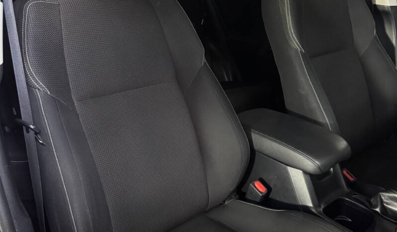 
								TOYOTA RAV4 STREET 2.0L AT 4×2 full									