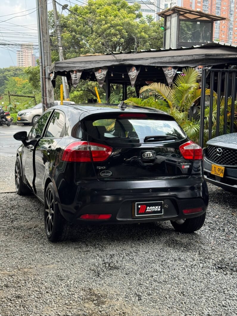 
								KIA RIO UB EX HB 1.4 AT full									