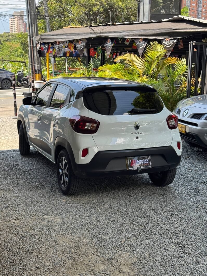 
								RENAULT KWID ICONIC 1.0 MT full									