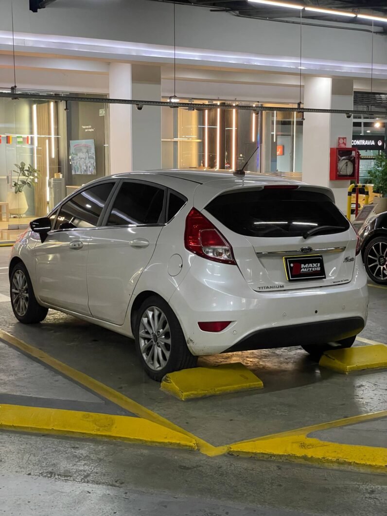 
								FORD FIESTA TITANIUM AT 1.6 full									