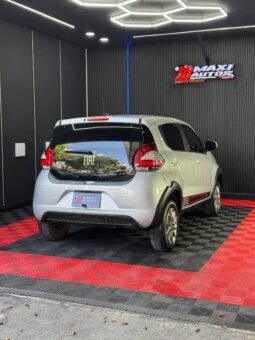 
										FIAT MOBI EASY MT 1.0L full									