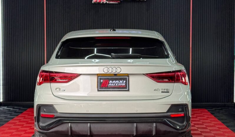
								AUDI Q3 SPORTBACK AT 4X4 full									