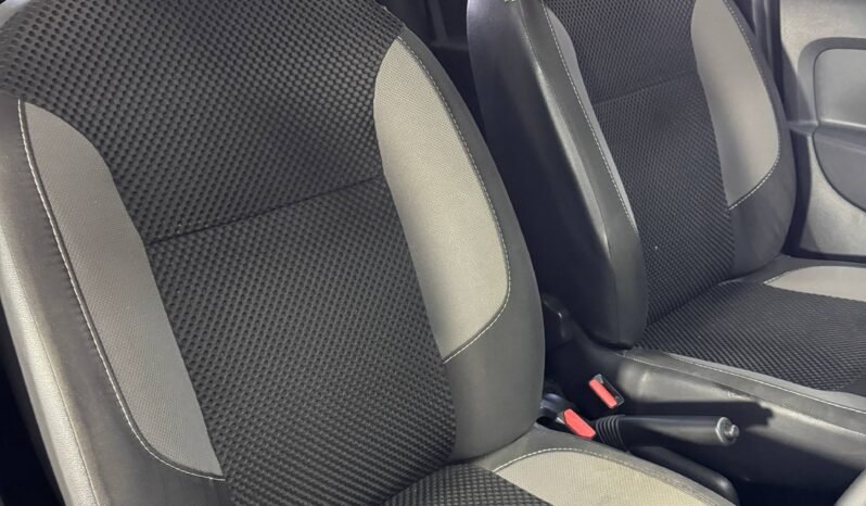 
								RENAULT SANDERO TRIPADVISOR MT 1.6 full									