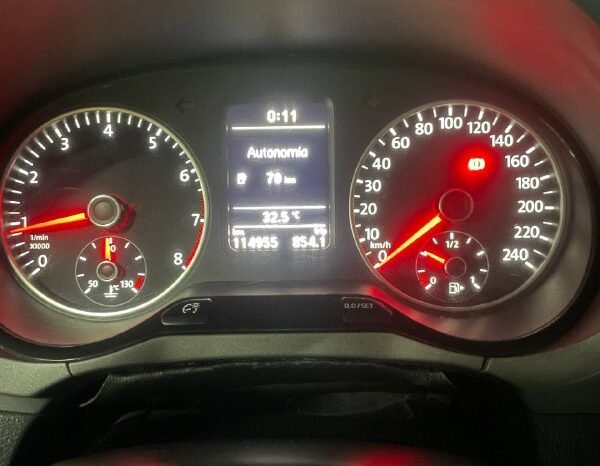 
								VOLKSWAGEN CROSS FOX 1.6 MT full									