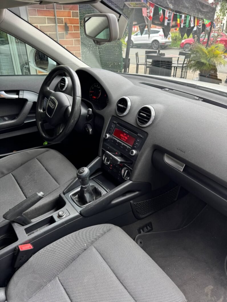 
								AUDI A3 SPORTBACK full									