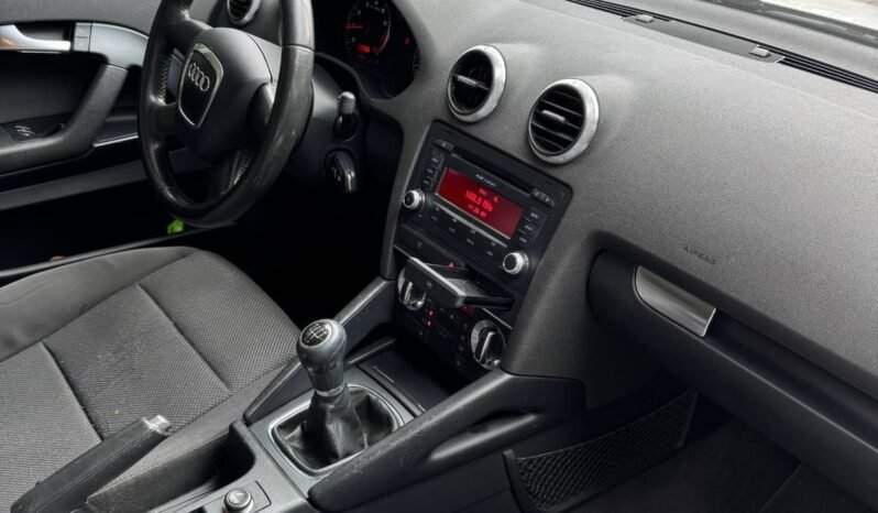 
								AUDI A3 SPORTBACK full									