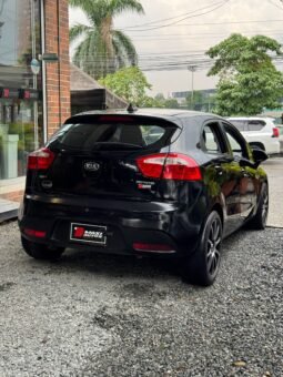 
										KIA RIO UB EX HB 1.4 AT full									