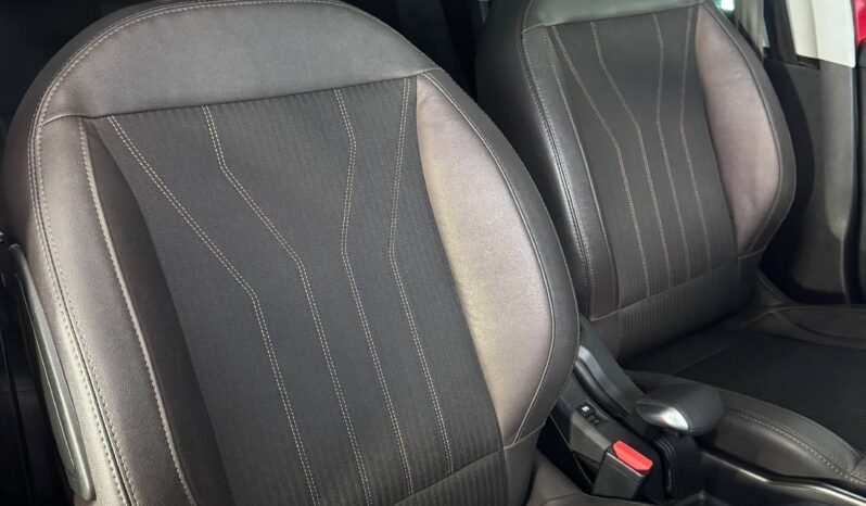 
								PEUGEOT 2008 ACTIV 1.6 AUT full									