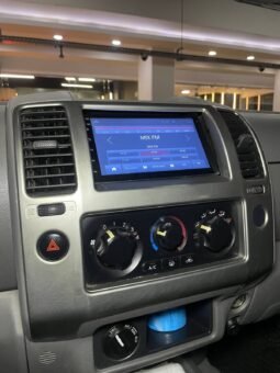 
										NISSAN NAVARA TURBO 4X4 2.5 AT full									