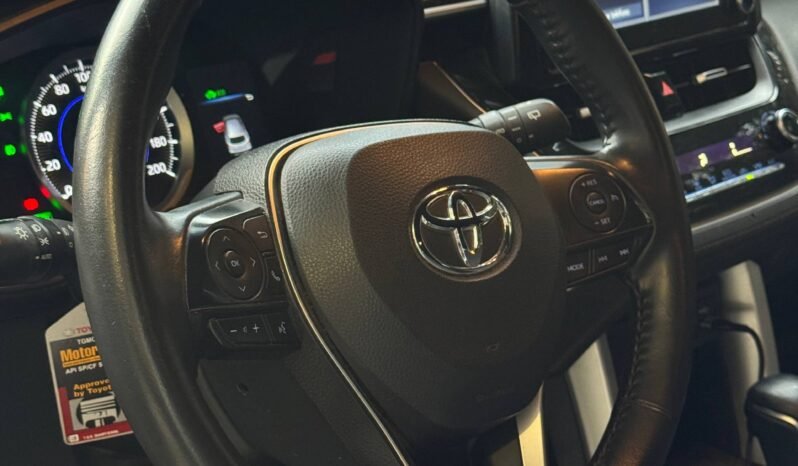 
								TOYOTA COROLLA CROSS XEI HYBRID 1.8 AT full									