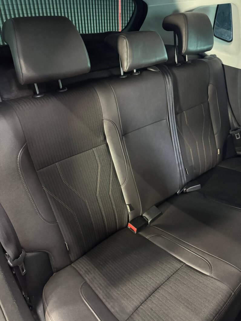 
								PEUGEOT 2008 ACTIV 1.6 AUT full									