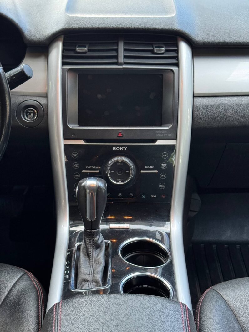 
								FORD EDGE LIMITED 3.5 AT 4X4 full									