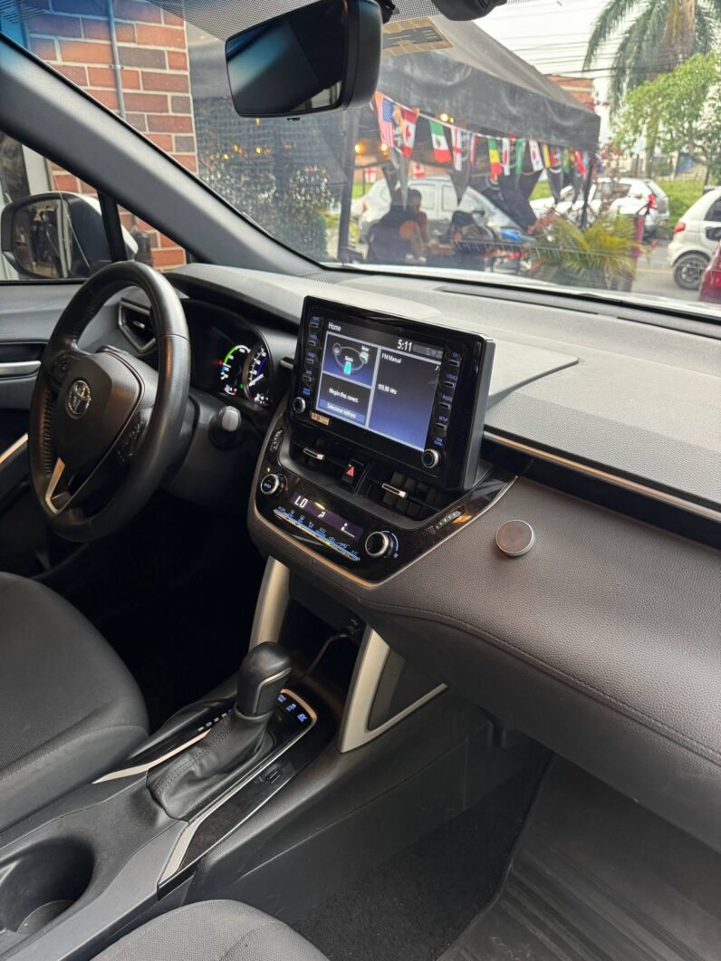 
								TOYOTA COROLLA CROSS XEI HYBRID 1.8 AT full									