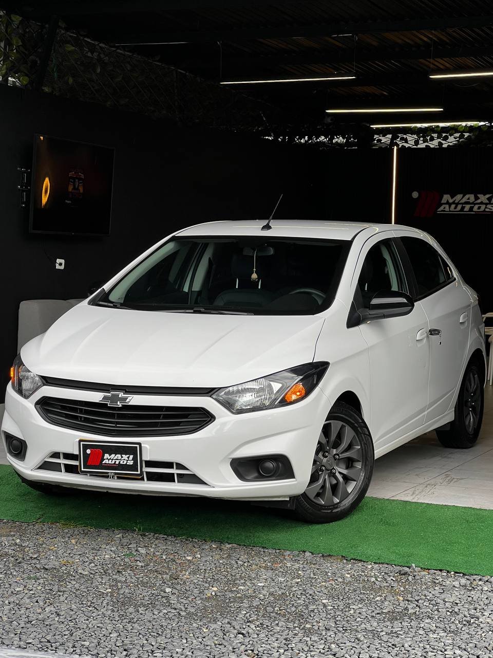 CHEVROLET JOY 1.4 MT HATCH BACK
