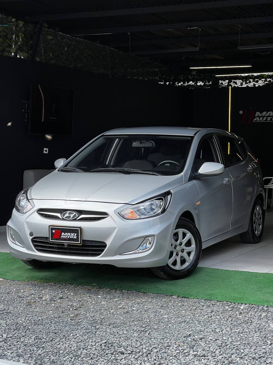 HYUNDAI ACCENT I25 AT 1.6 HB