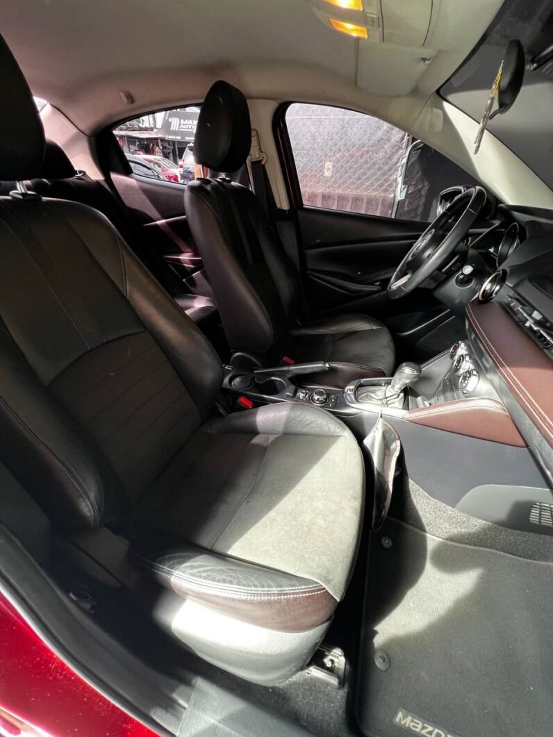 
								MAZDA 2 GRAND TOURING LX SEDAN  1.5 AT full									
