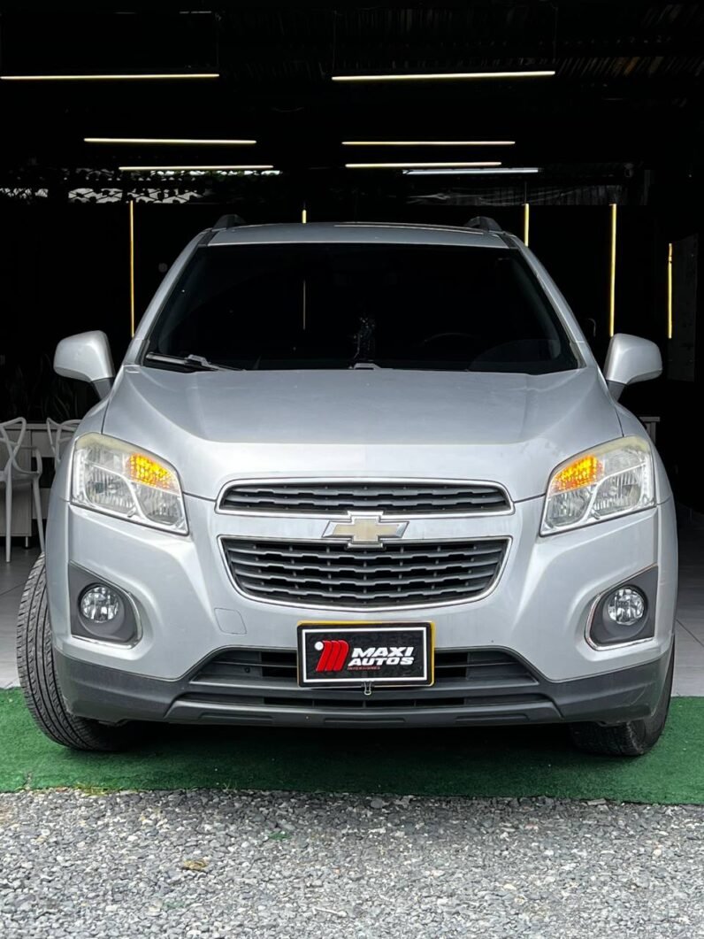 
								CHEVROLET TRACKER LS MT 1.8 4X2 full									