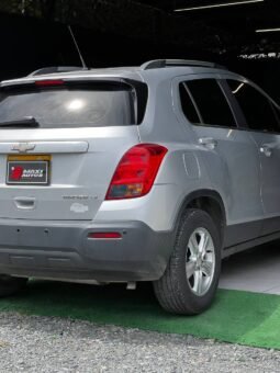 
										CHEVROLET TRACKER LS MT 1.8 4X2 full									