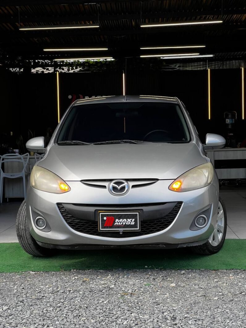 
								MAZDA 2 HB MT full									
