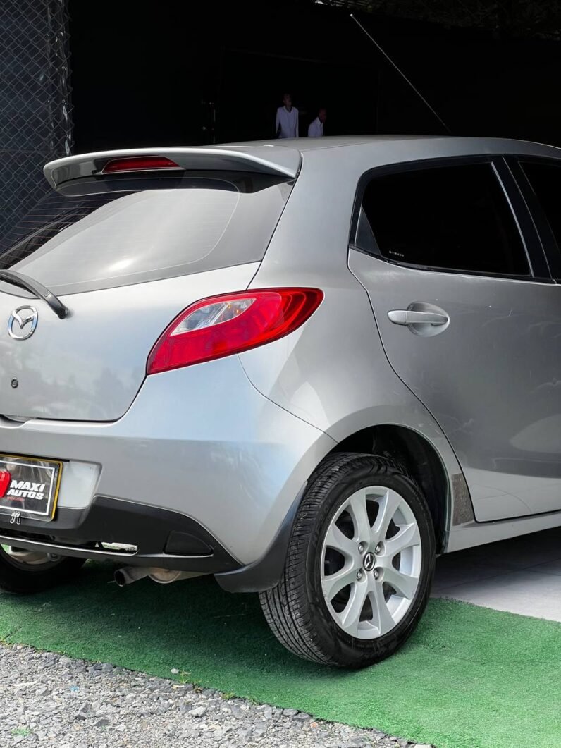 
								MAZDA 2 HB MT full									