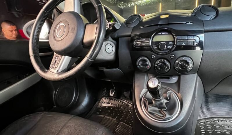 
								MAZDA 2 HB MT full									