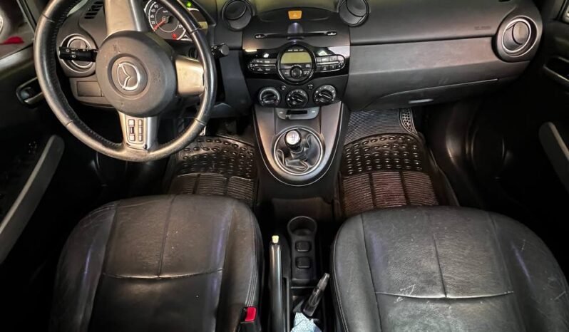 
								MAZDA 2 HB MT full									