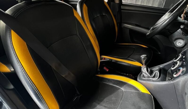 
								HYUNDAI I10 GL full									