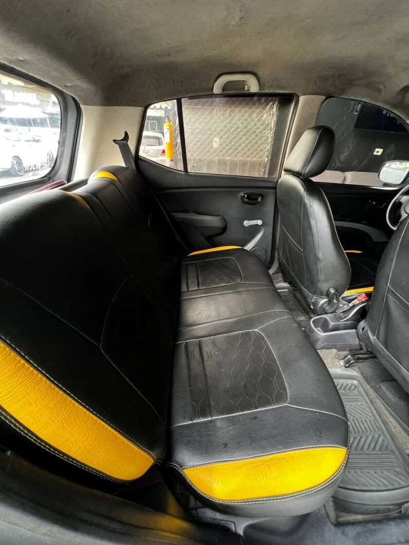 
								HYUNDAI I10 GL full									