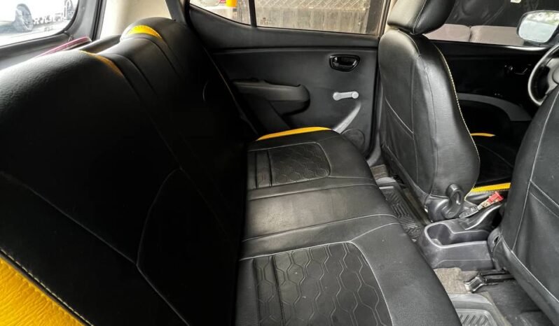 
								HYUNDAI I10 GL full									