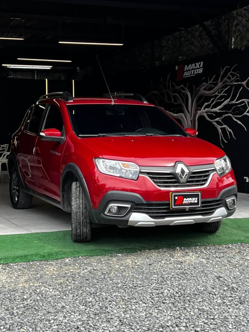 
								RENAULT STEPWAY INTENS AUT CVT 1.6 full									