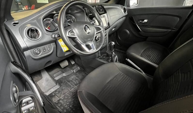 
								RENAULT STEPWAY INTENS AUT CVT 1.6 full									