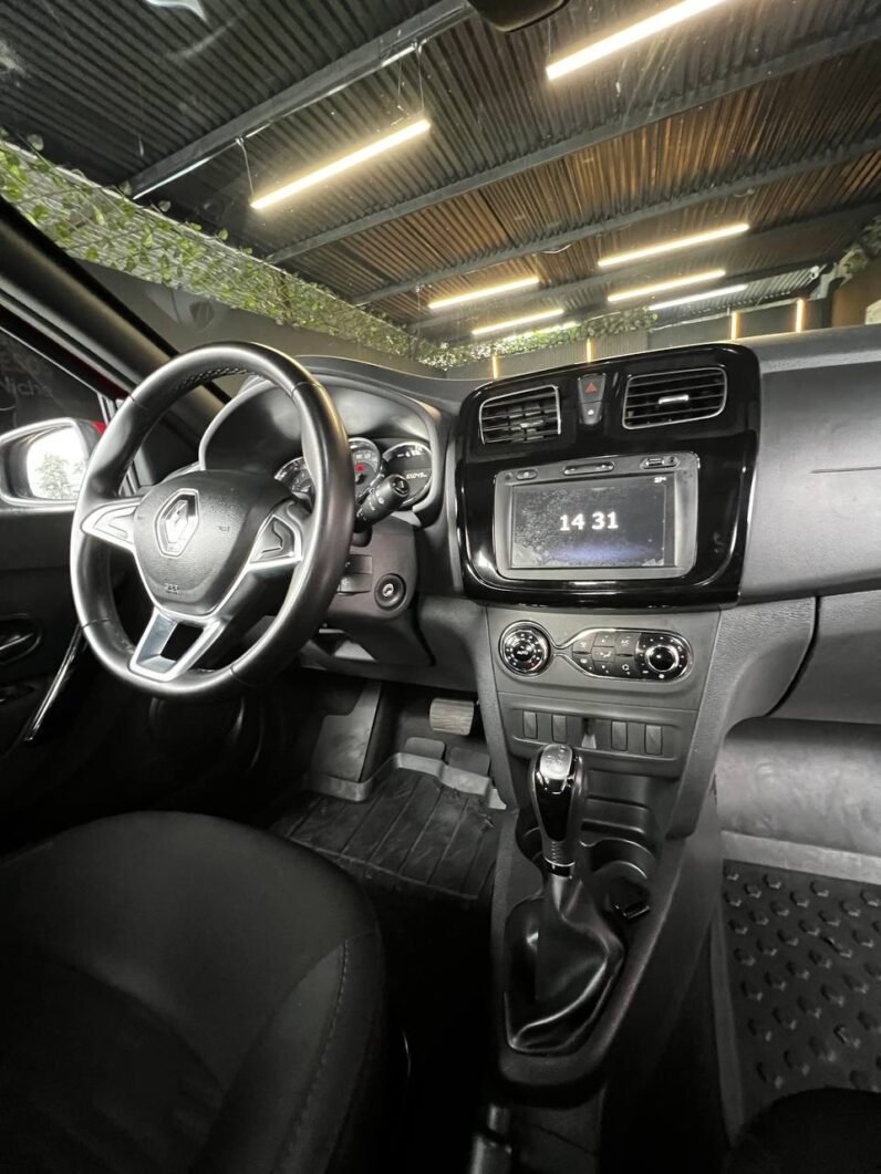 
								RENAULT STEPWAY INTENS AUT CVT 1.6 full									