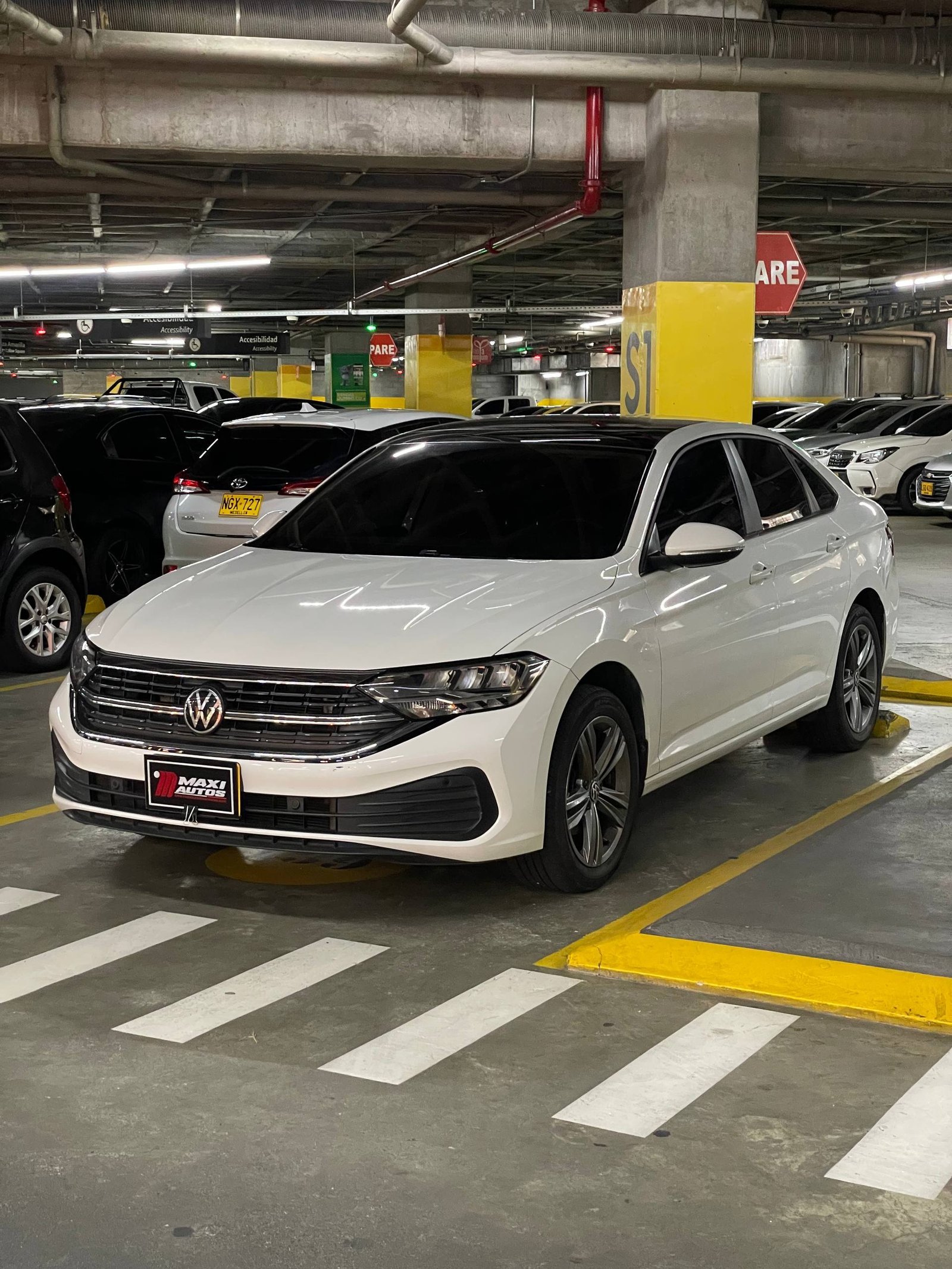 VOLKSWAGEN JETTA HIGHLINE TSI 1.4 AT