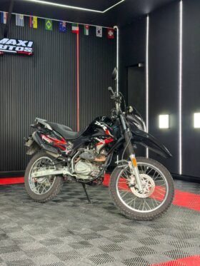 SUZUKI DR 150