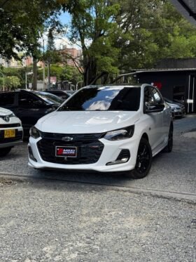 CHEVROLET ONIX RS MT HB