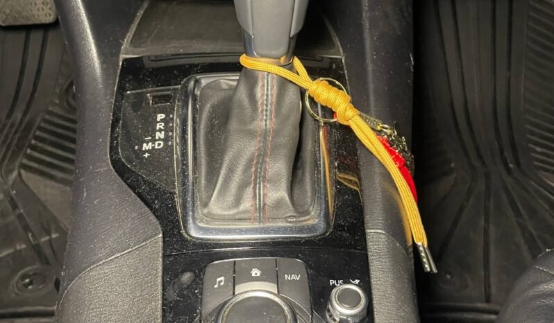 
								MAZDA 3 GRAND TOURING 2.0 AT full									