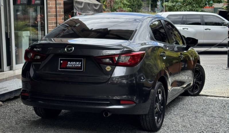 
								MAZDA 2 GRAND TOURING LX 1.5 AT full									