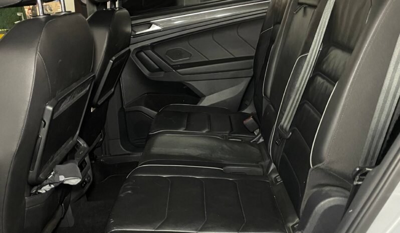 
								VOLKSWAGEN TIGUAN HIGHLINE AT 4X4 full									