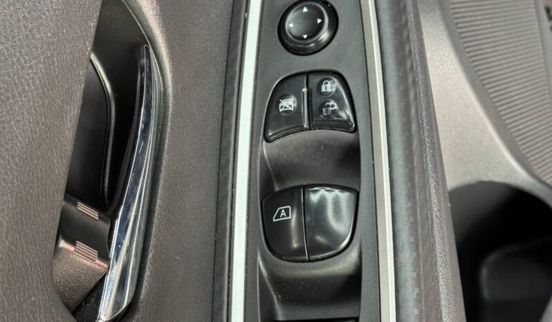 
								NISSAN NEW VERSA EXCLUSIVE SD AT full									