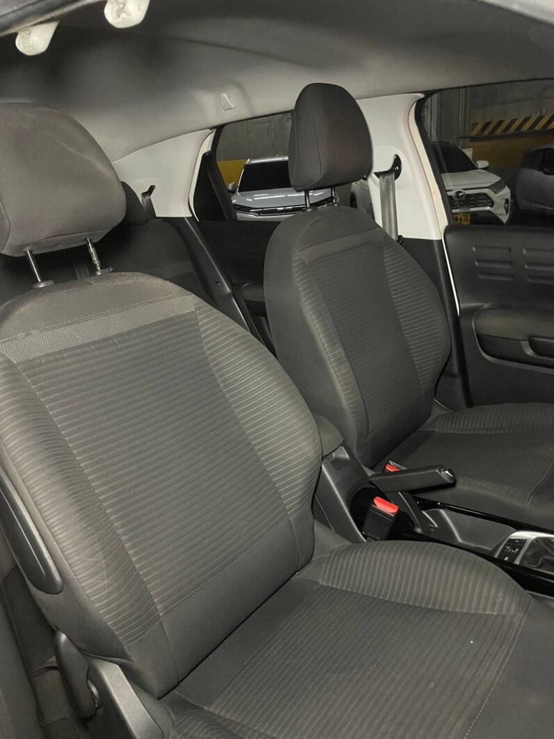 
								CITROËN C4 CACTUS AT 1.6 full									