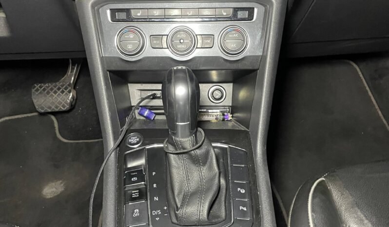 
								VOLKSWAGEN TIGUAN HIGHLINE AT 4X4 full									