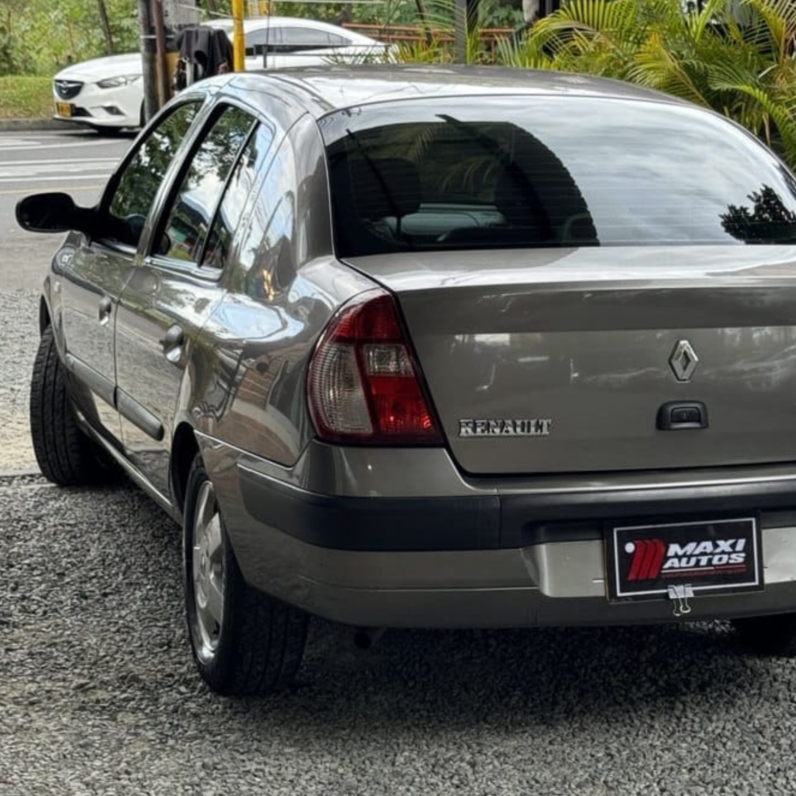 
								RENAULT  SYMBOL II LUXE MT 1.6 full									