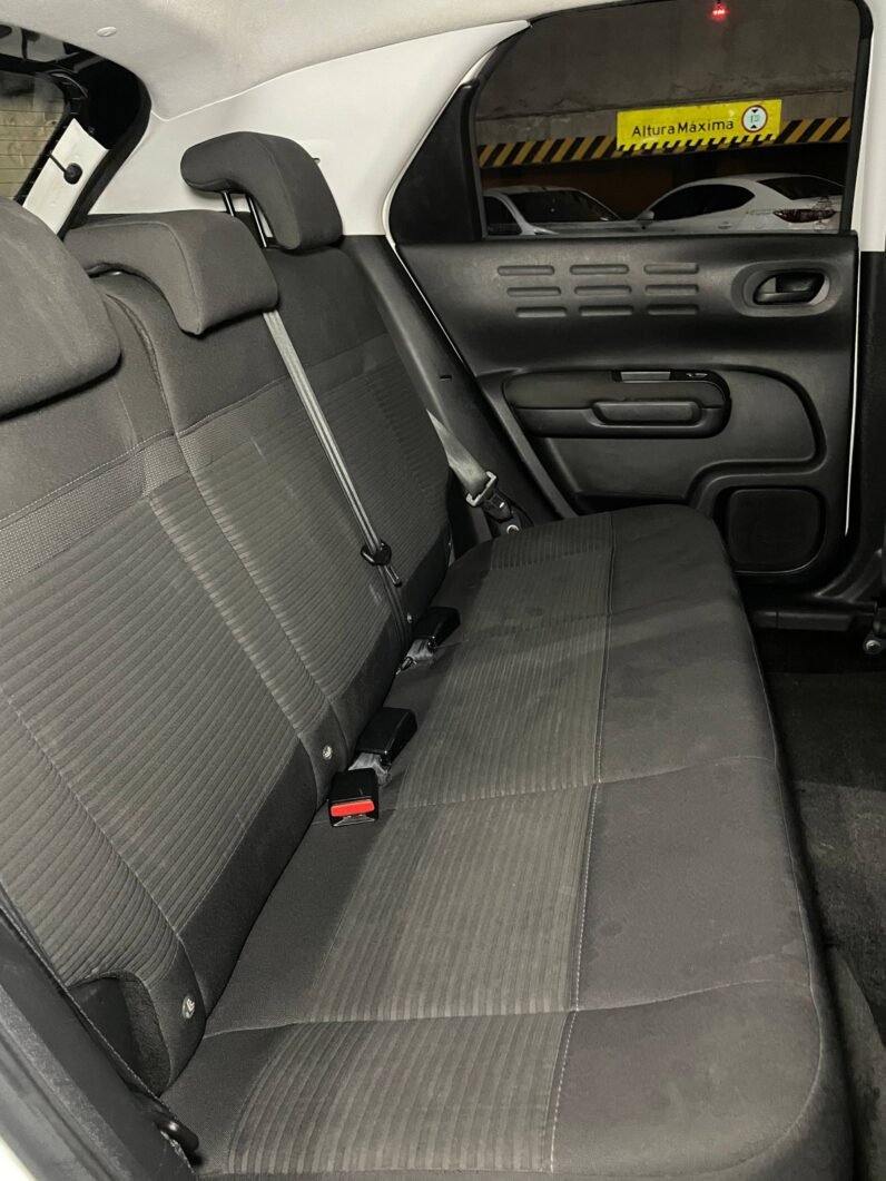 
								CITROËN C4 CACTUS AT 1.6 full									
