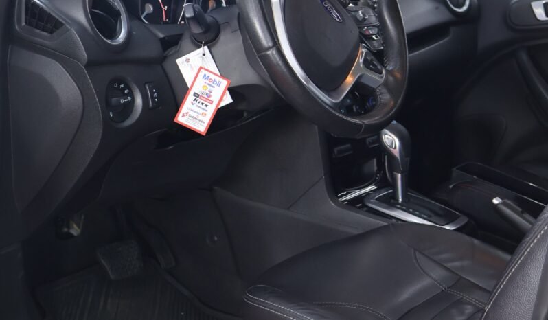 
								FORD FIESTA TITANIUM AT 1.6 full									