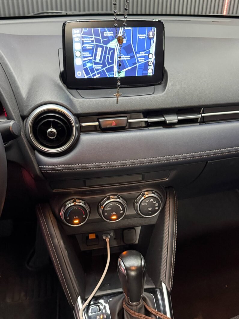 
								MAZDA 2 GRAND TOURING LX 1.5 AT full									